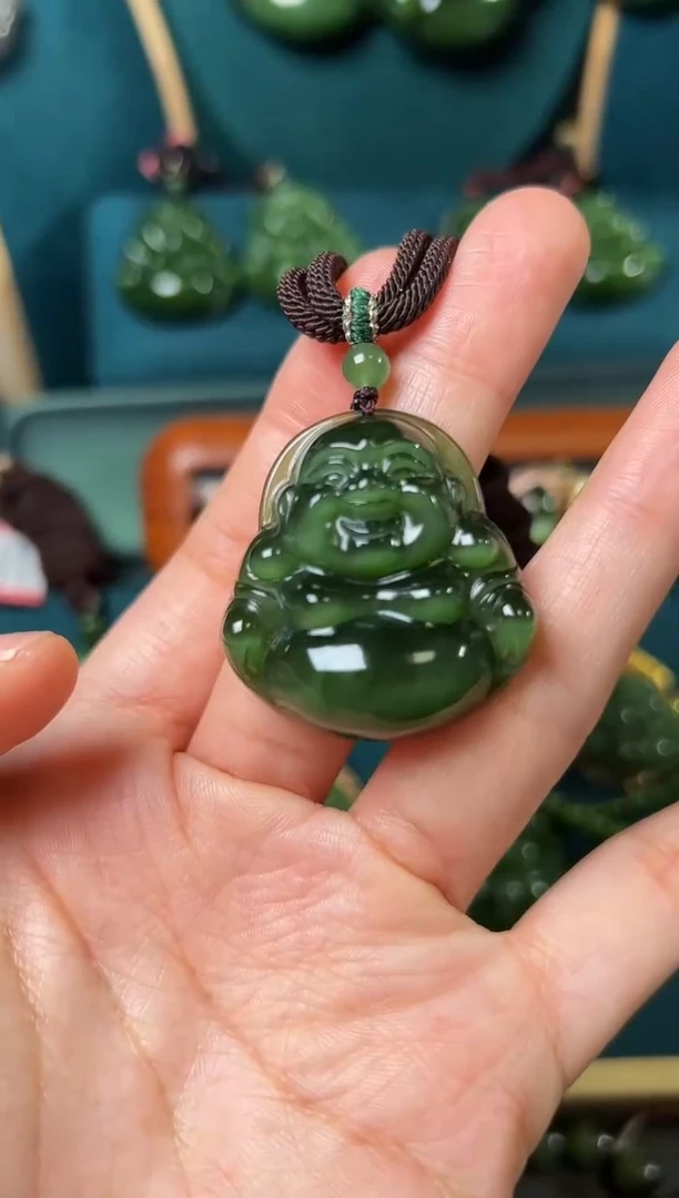 和田玉（碧玉）未镶嵌颈饰碧玉32.34.11左右