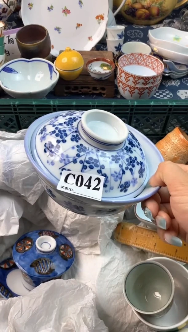 瓷片凡*[○･｀Д´･ ○][○･｀Д´･ ○]
