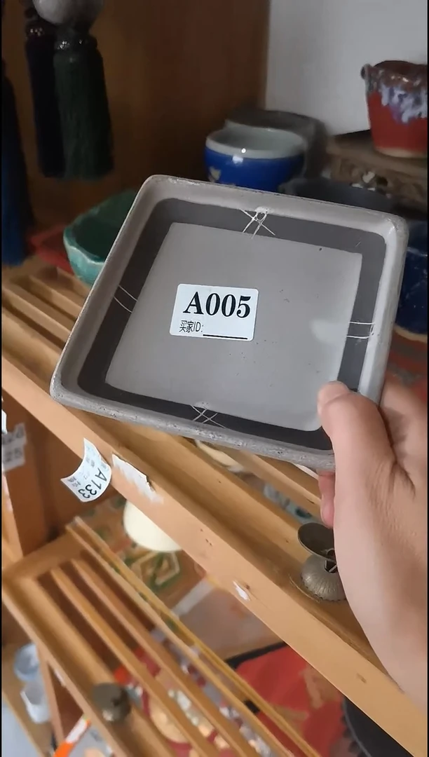 小****?xiaoyuer    中古商品 默认瑕疵 满20包邮 介意勿拍