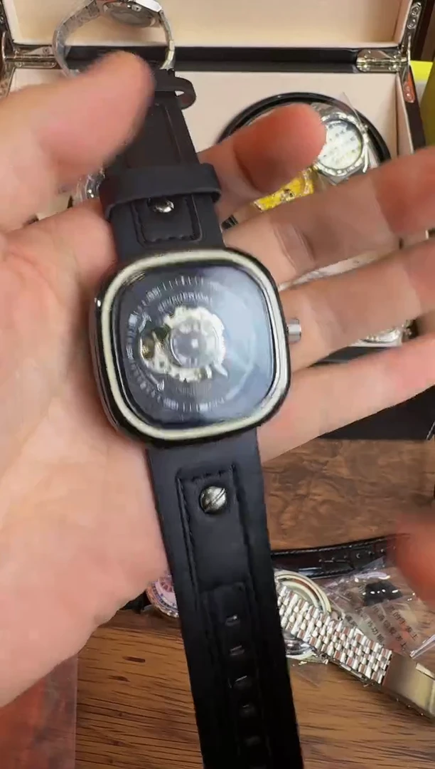 金属全自动机械手表10