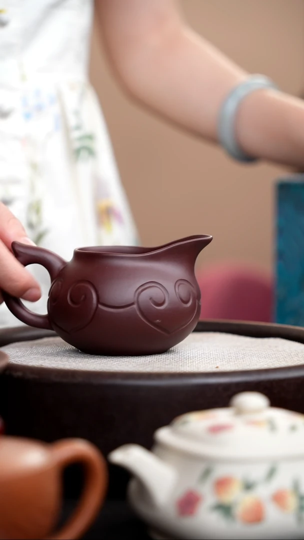 茶壶紫砂礼盒壶一把/020