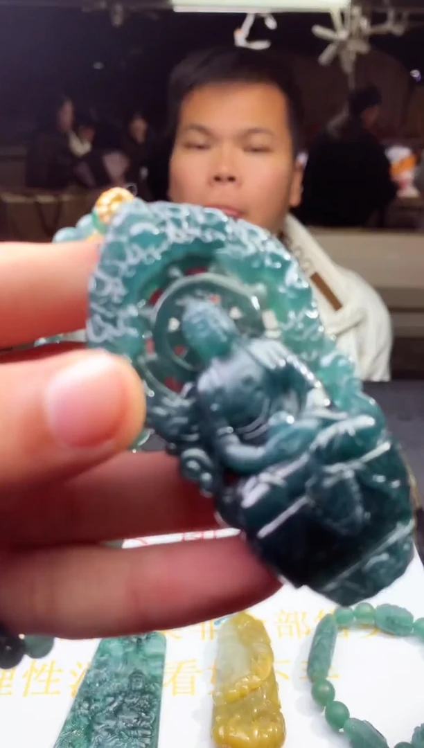 未镶嵌定制翡翠天然A货翡翠拍一发一