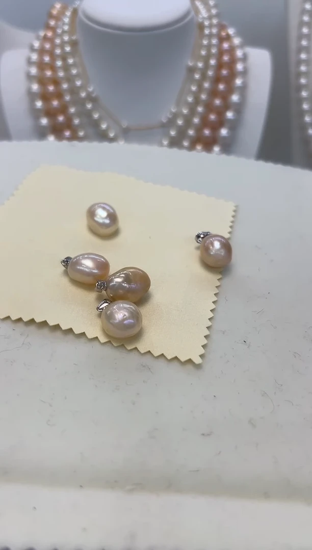 【闪购商品】淡水珍珠颈饰银S925镶嵌吊坠一个