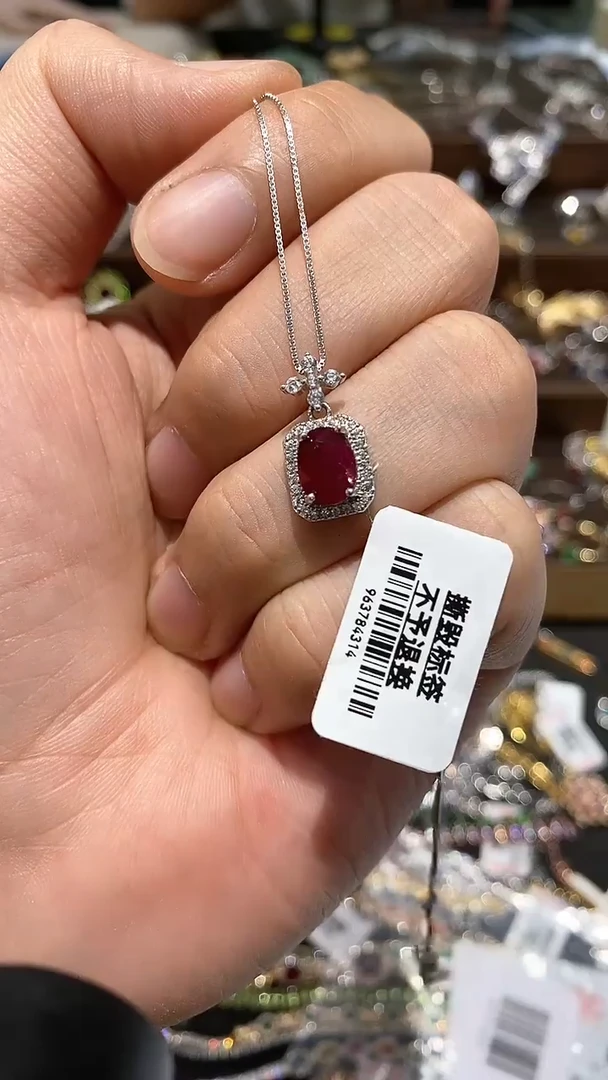 【闪购商品】红宝石颈饰银S925镶嵌吊坠