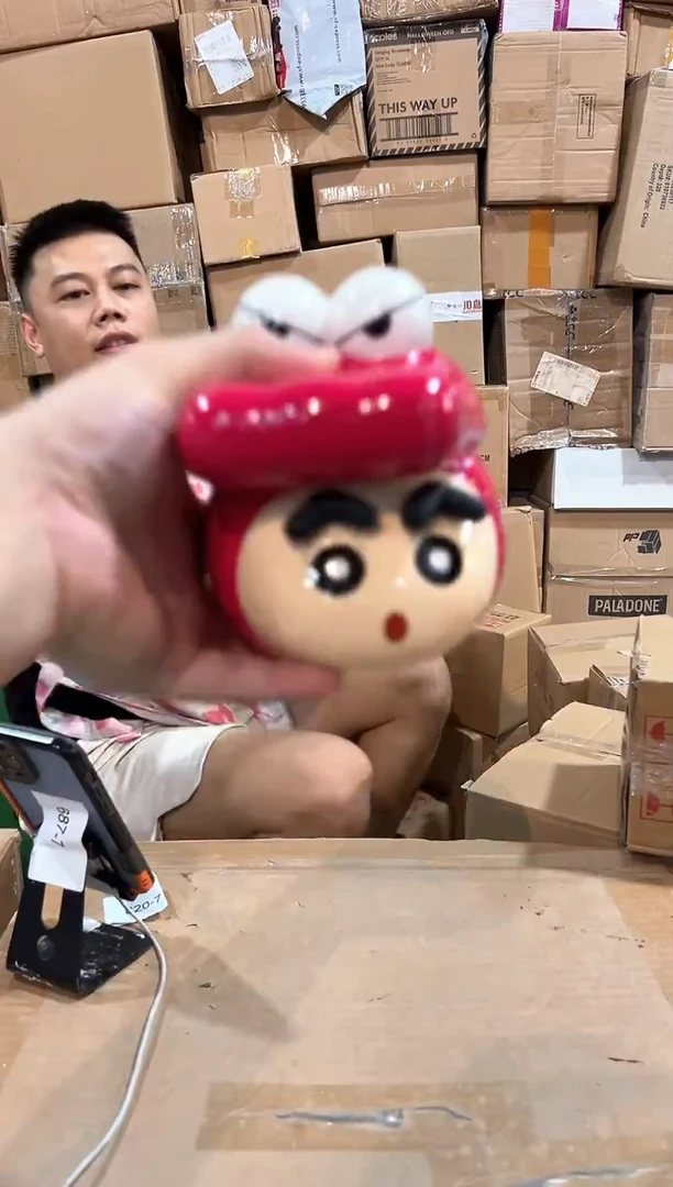 瓷片原盒小新鳄鱼变色带盖杯