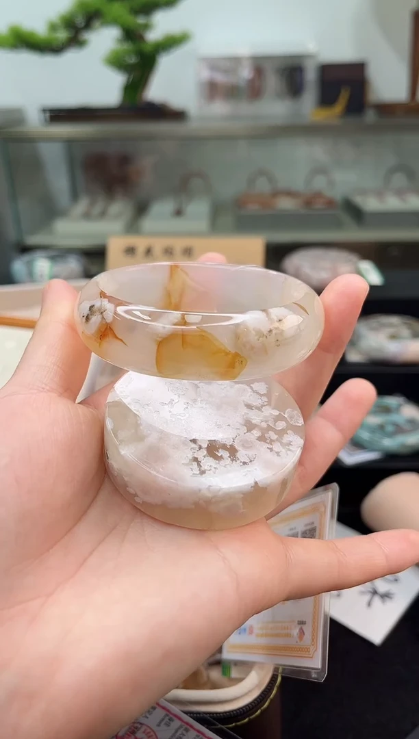 未镶嵌手镯石英质玉59圈口（赠品镯心）3885037