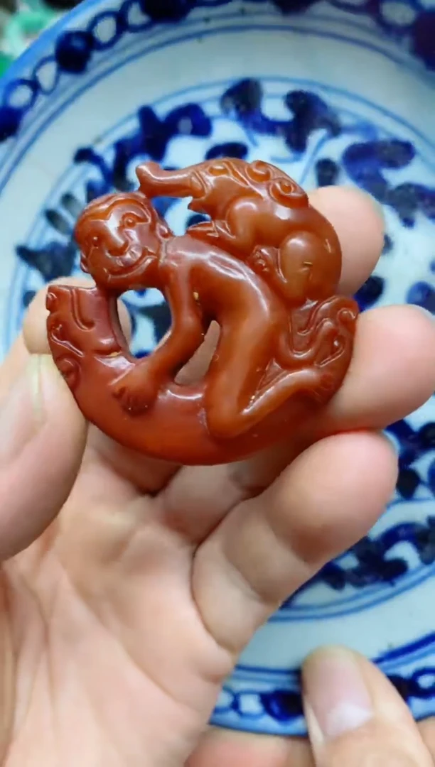 【闪购商品】18直播间的实时画面