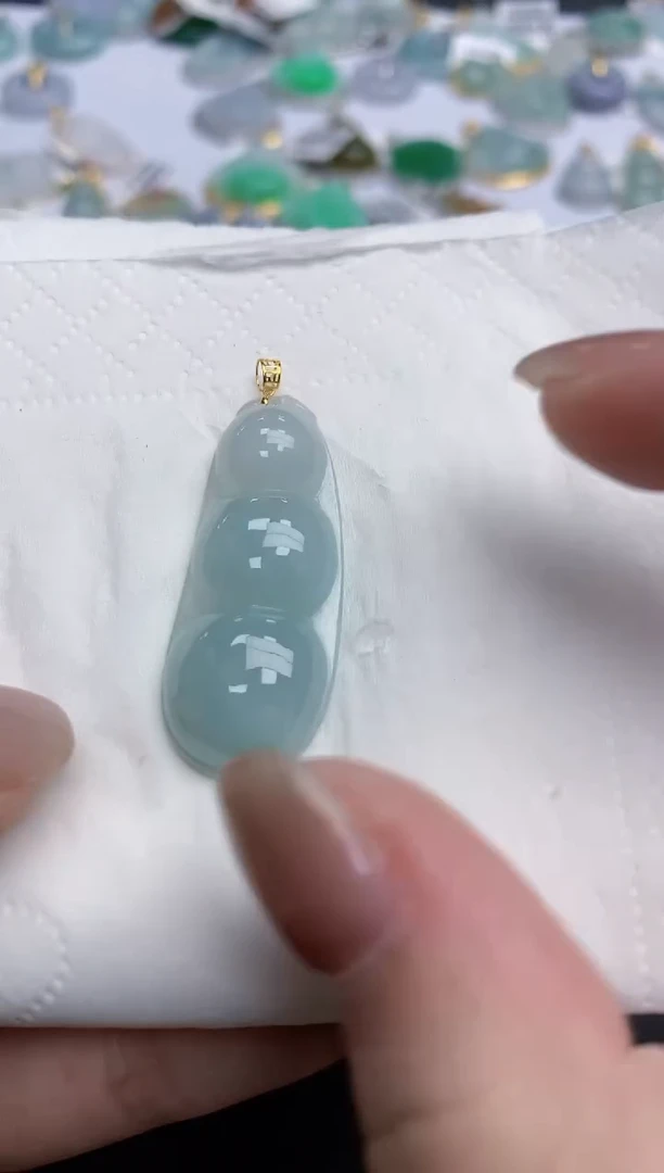 【闪购商品】翡翠颈饰18K金镶嵌天然缅甸翡翠A货