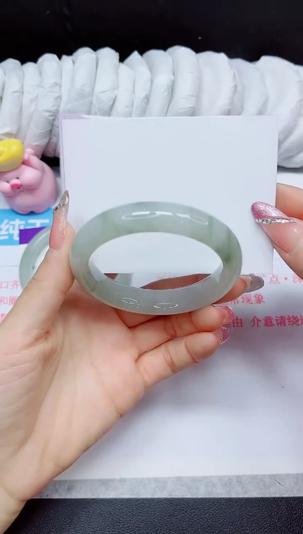 石英质玉手镯未镶嵌103