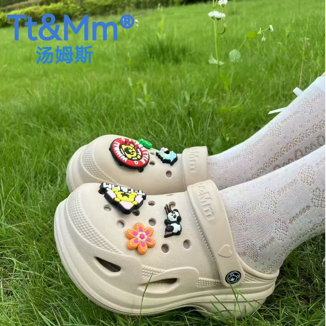 Tt&Mm/汤姆斯802洞洞鞋夏季2025新款增高厚底沙滩外穿包头凉拖鞋