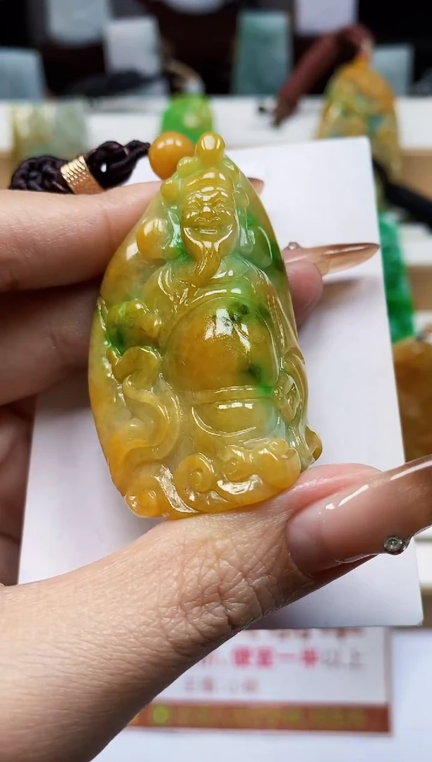 颈饰未镶嵌翡翠翡翠A货