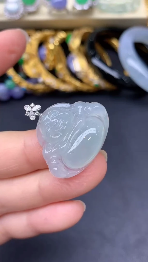 颈饰18K金镶嵌翡翠72-雪姐翡翠天天见