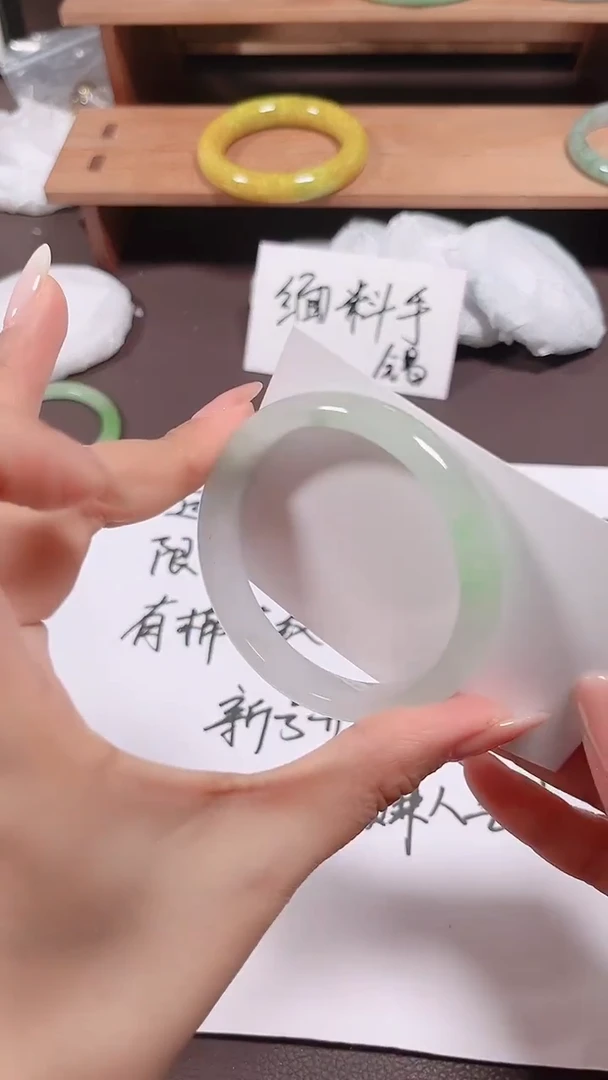 无非金属缅料手镯220