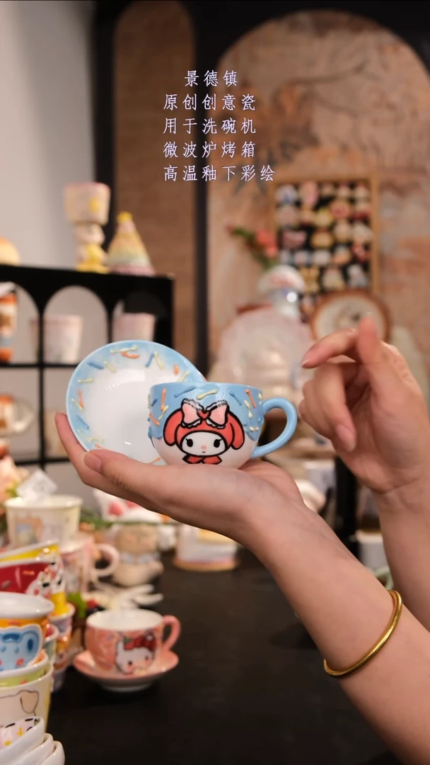 摆件景德镇手工手绘设计款