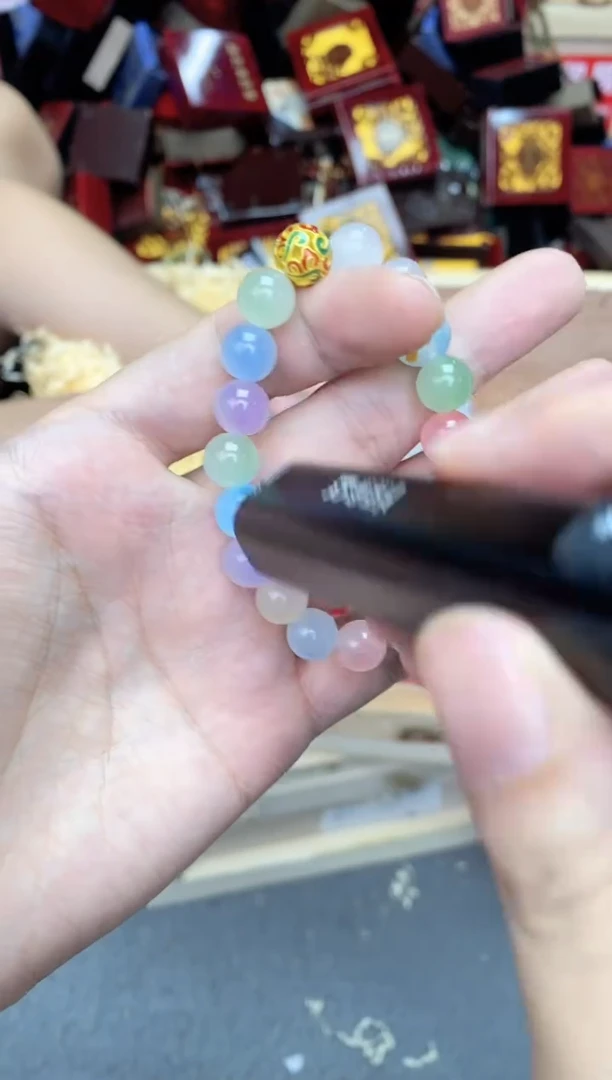 精选闪购手串搭配无礼盒