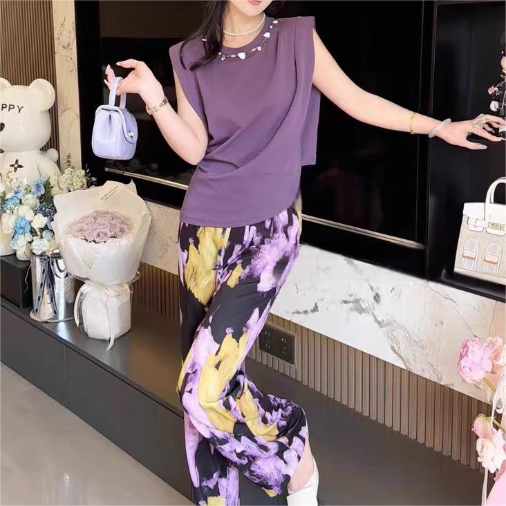 181贝壳钉珠圆领无袖上衣印花长裤夏季套装时尚百搭夏女