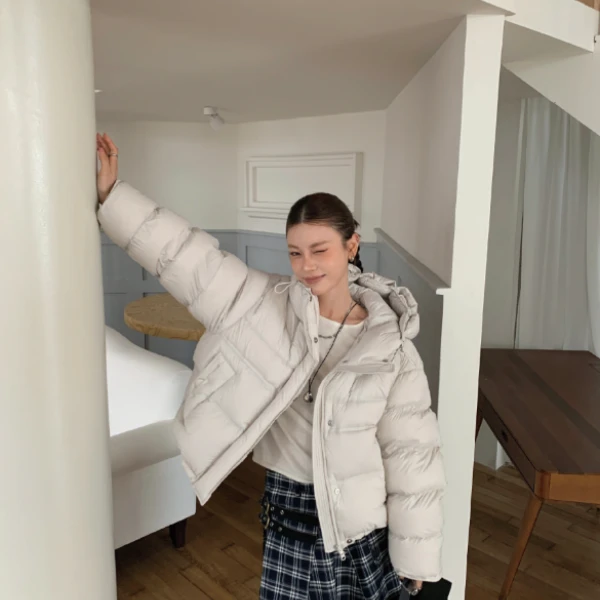 『百川』女款秋冬时尚百搭加厚宽松连帽款冬季鹅绒外套（MTT85681）