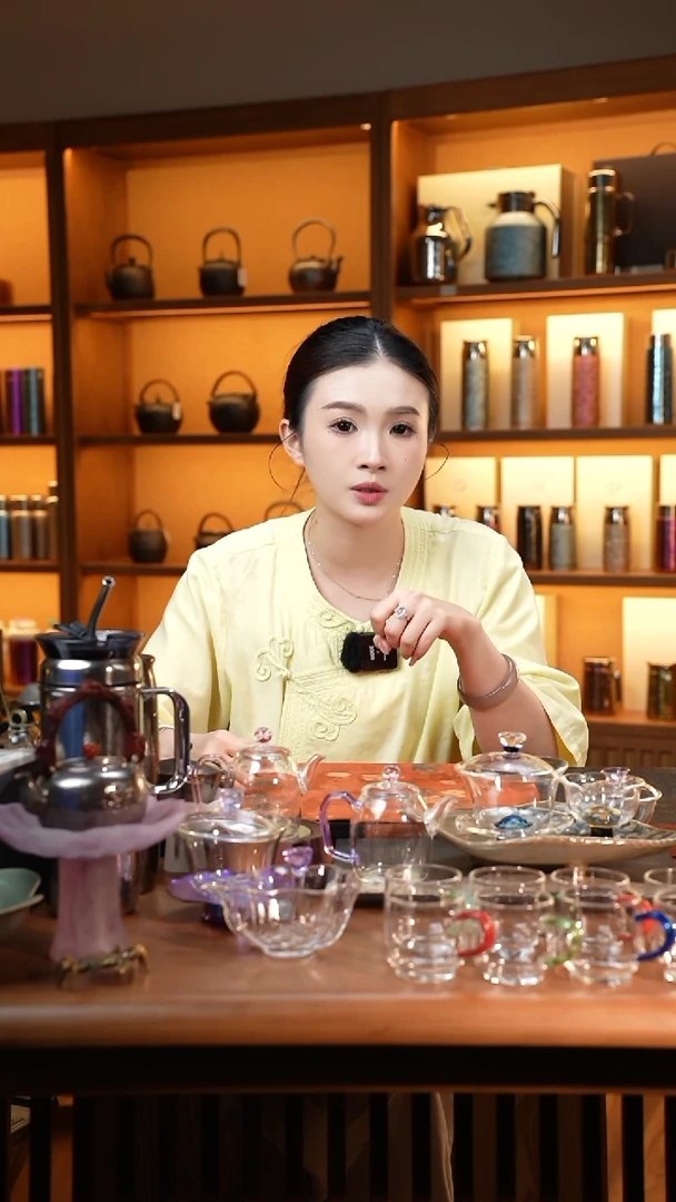 晨*莺歌烧/四方银杏黑底