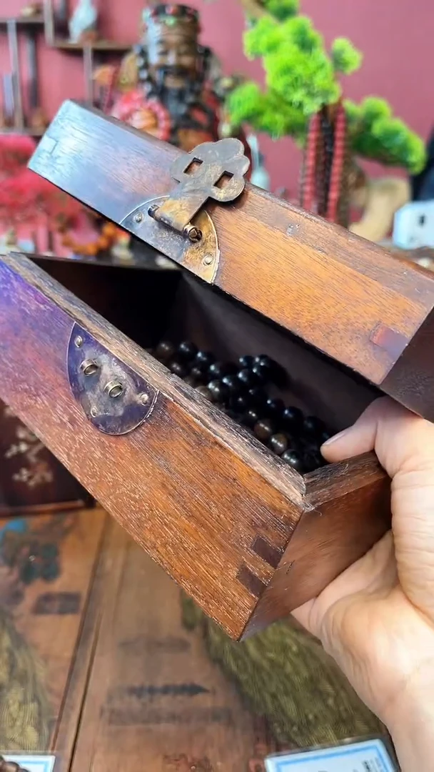 【闪购商品】木中之❤王妍妍批发29-关公方牌挂-木盒