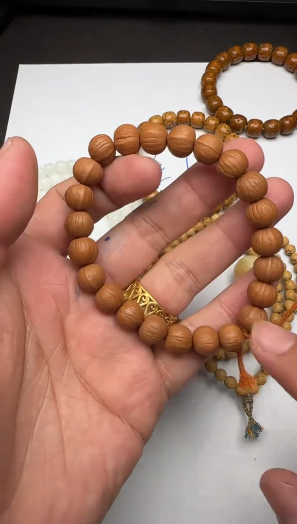 手串猴头核桃晚上好呀