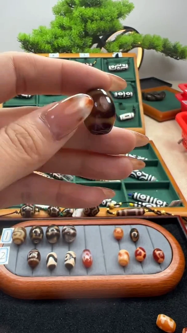 玛瑙/玉髓（覆膜）颈饰未镶嵌11.(微瑕随机发货)