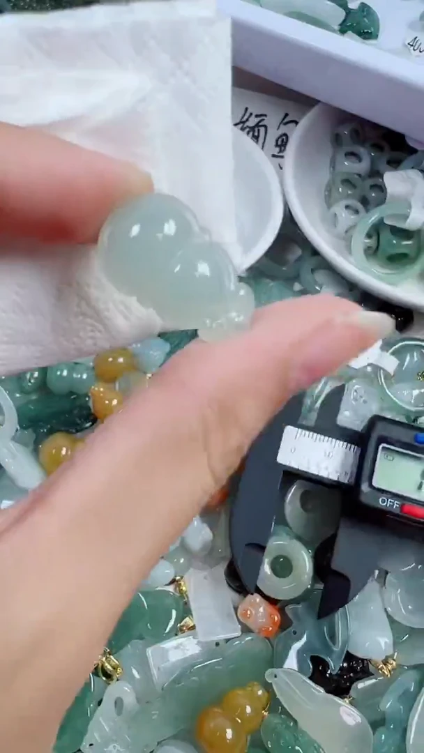 散珠翡翠496号链接，A货翡翠