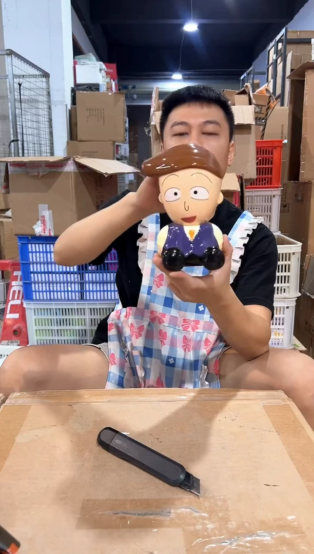 瓷片花轮火锅罐摆件