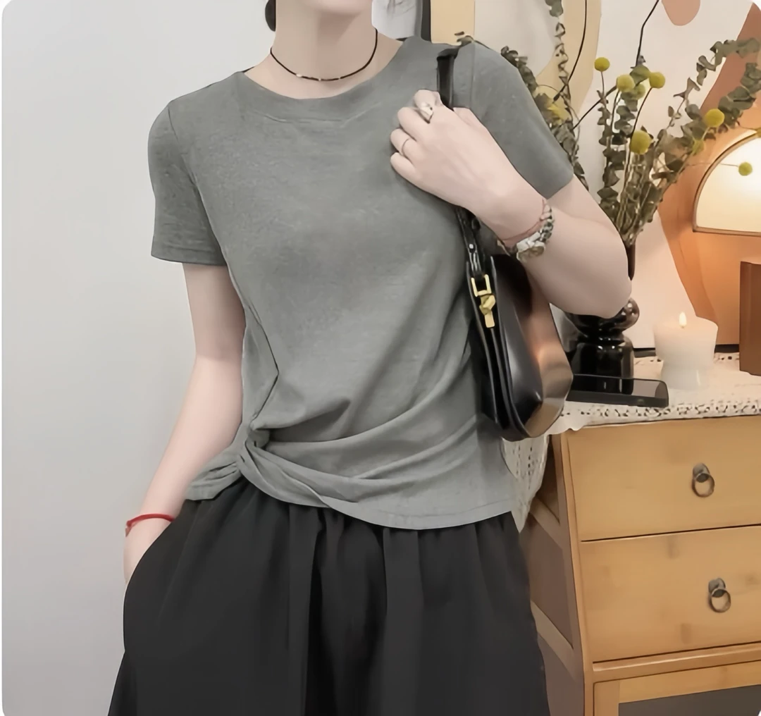 小众圆领T恤小个子短袖时尚上衣气质夏季短款百搭洋气韩版纯色