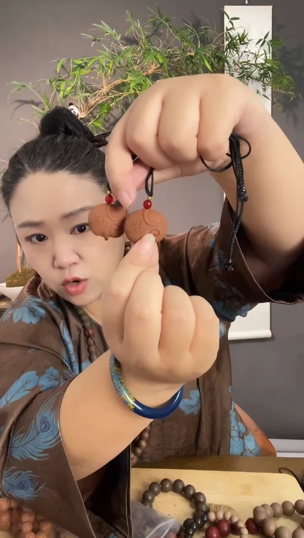 泥塑z****z花蕊夫人小象1对儿