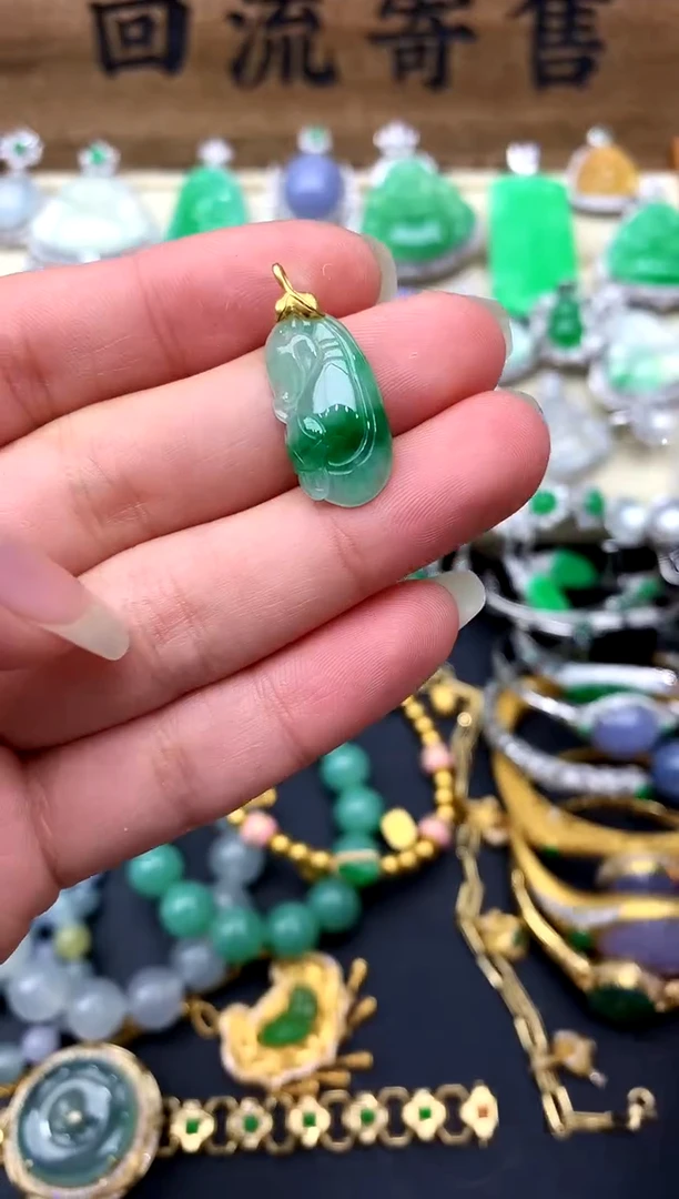 【闪购商品】翡翠颈饰18K金镶嵌196-中国好珍宝