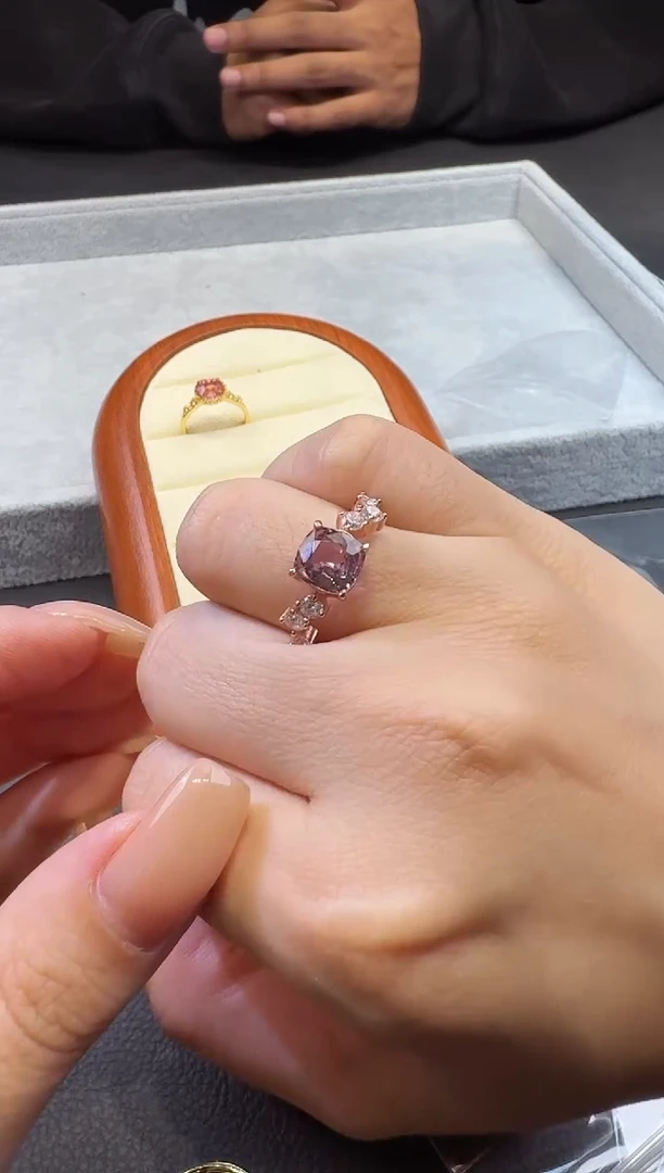 颈饰未镶嵌尖晶石0066968