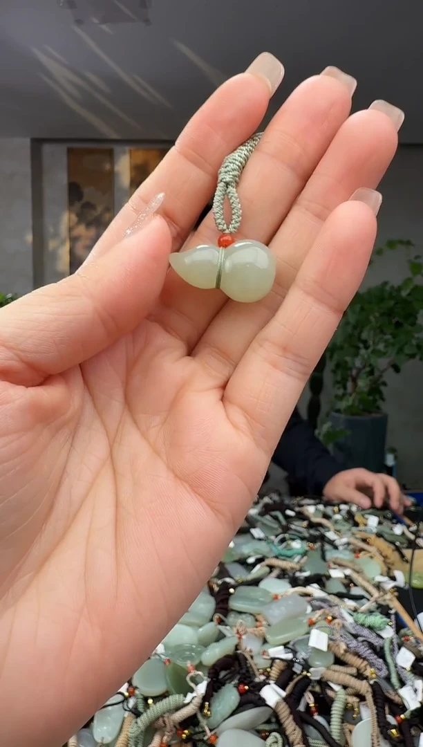 颈饰未镶嵌和田玉拍一发一多样性发货