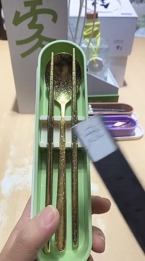 瓷片生活的本意就是开心@@1