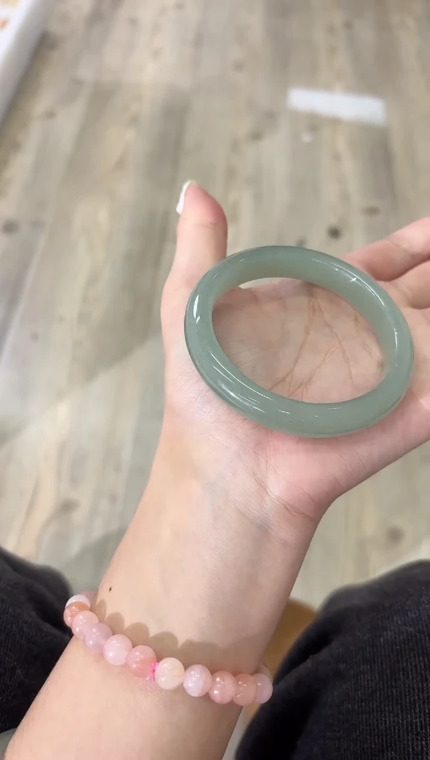 未镶嵌手镯石英质玉51-56D