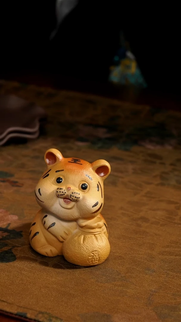 茶壶紫砂福虎茶宠