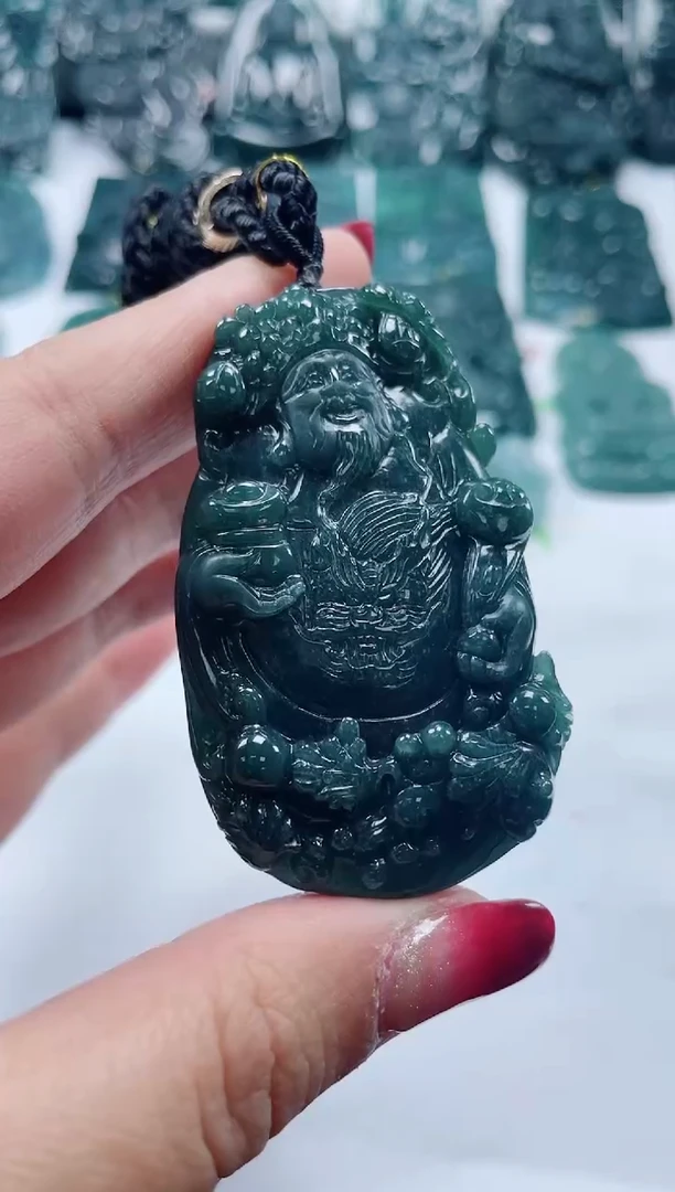 【闪购商品】翡翠颈饰未镶嵌