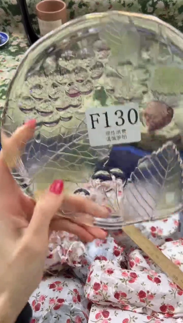 手工艺品琉璃可**露       F130