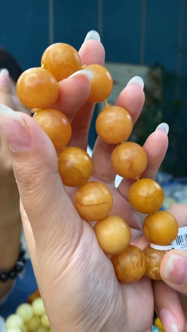 裸石琥珀未镶嵌1/5多样性发其一18