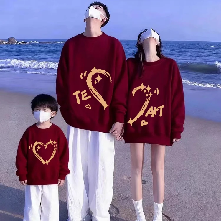 马年本命年红色亲子卫衣一家三四口圆领加绒秋冬季长袖上衣拜年服