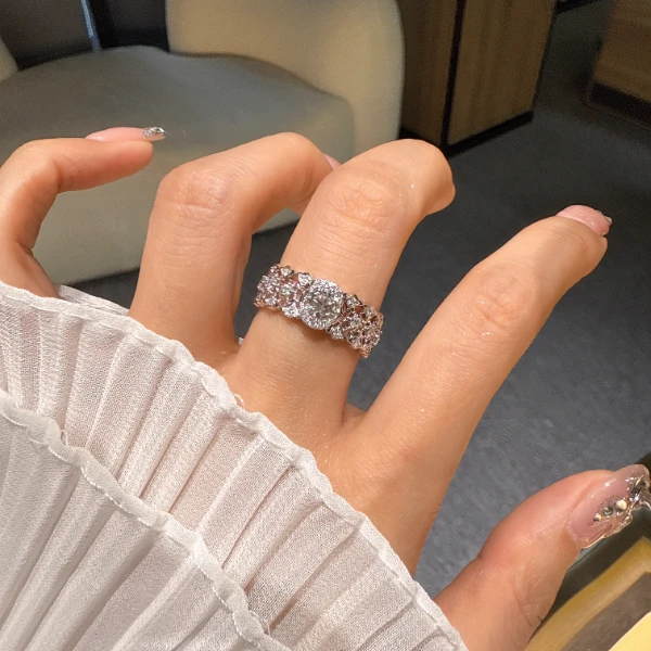 QANNA【椭圆宽版蕾丝】【50分主钻】轻奢气质设计款仙女钻石戒指AY