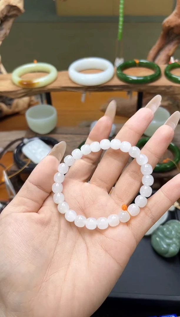未镶嵌手串和田玉卡8黑山料 老型 9012848