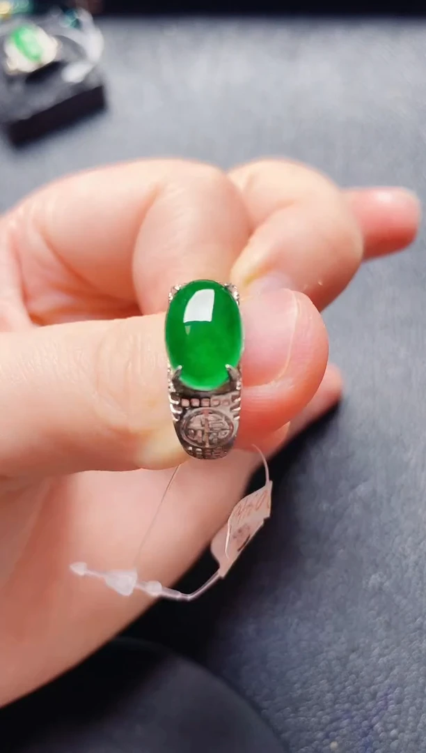 银S925镶嵌戒指翡翠111