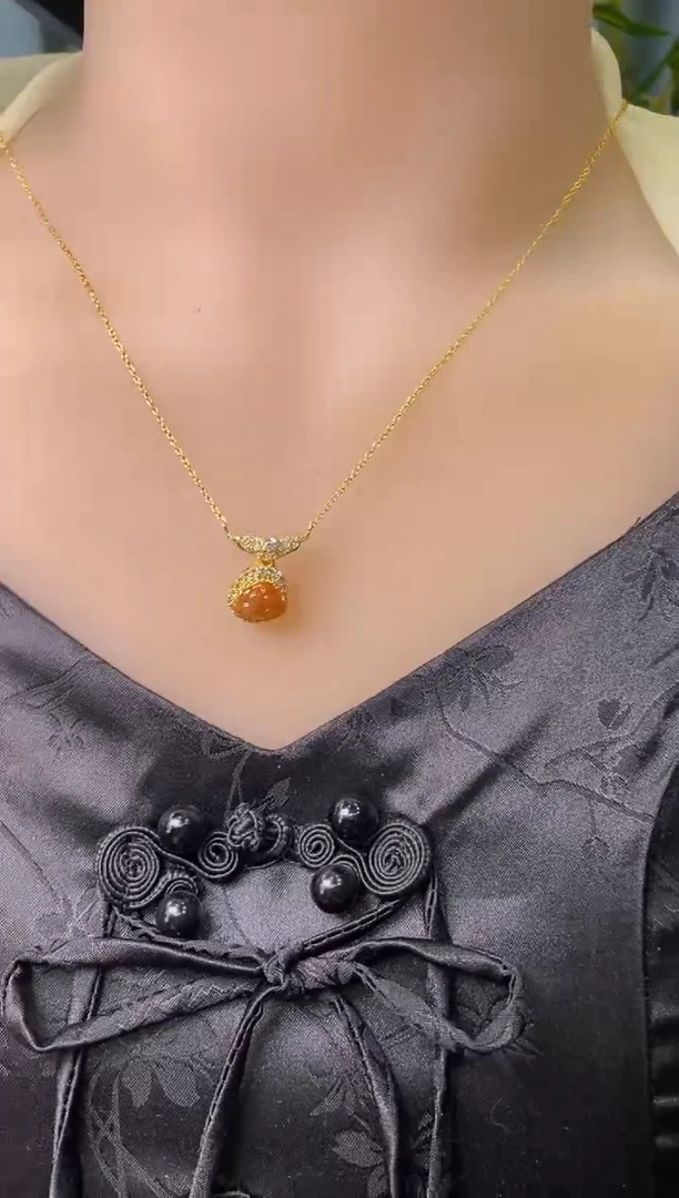 颈饰银S925镶嵌翡翠净货15212