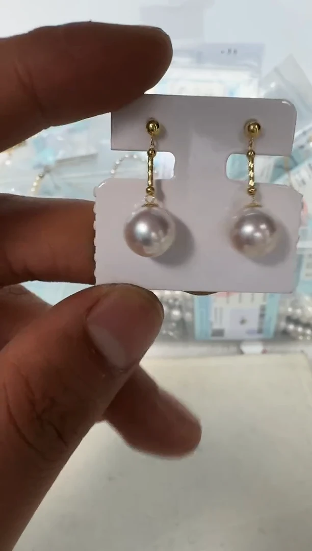 18K金镶嵌耳饰海水珍珠耳钉