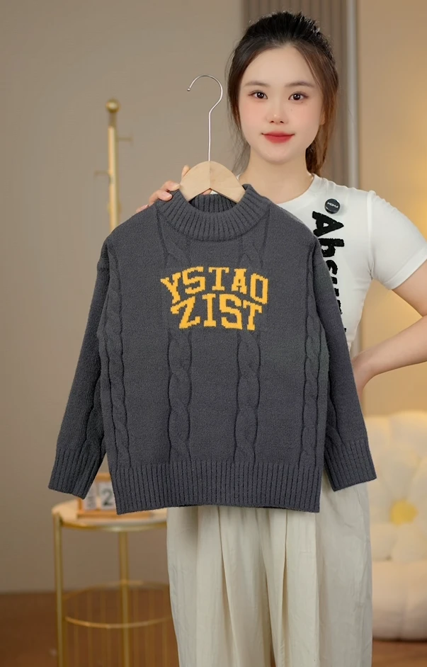 2025男童半高领毛衣秋冬款新款中大童字母打底衫加厚男孩针织上衣