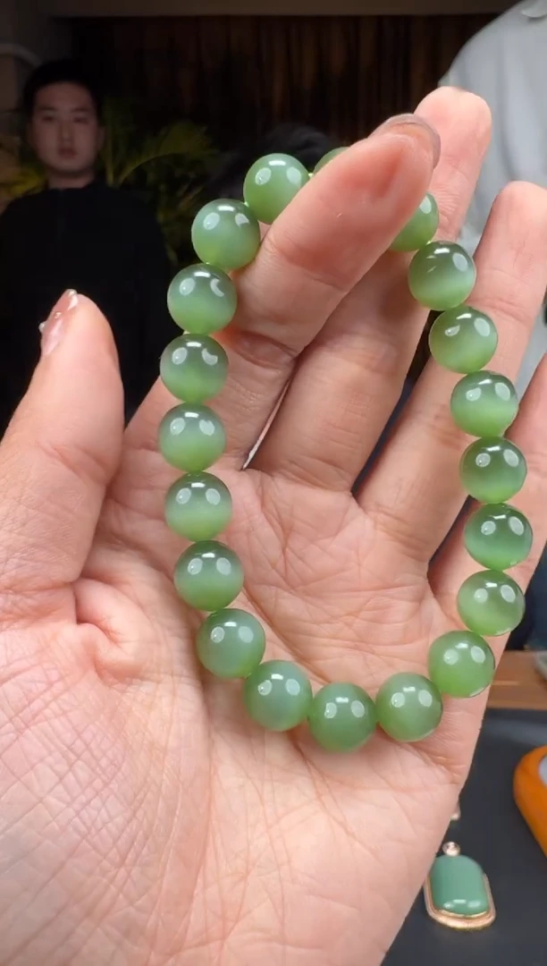 【闪购商品】和田玉67未镶嵌2.11于总