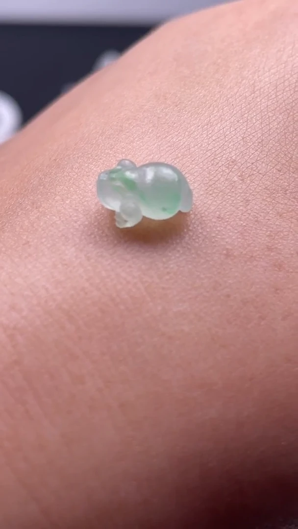 未镶嵌定制翡翠缅甸天然翡翠，不包工