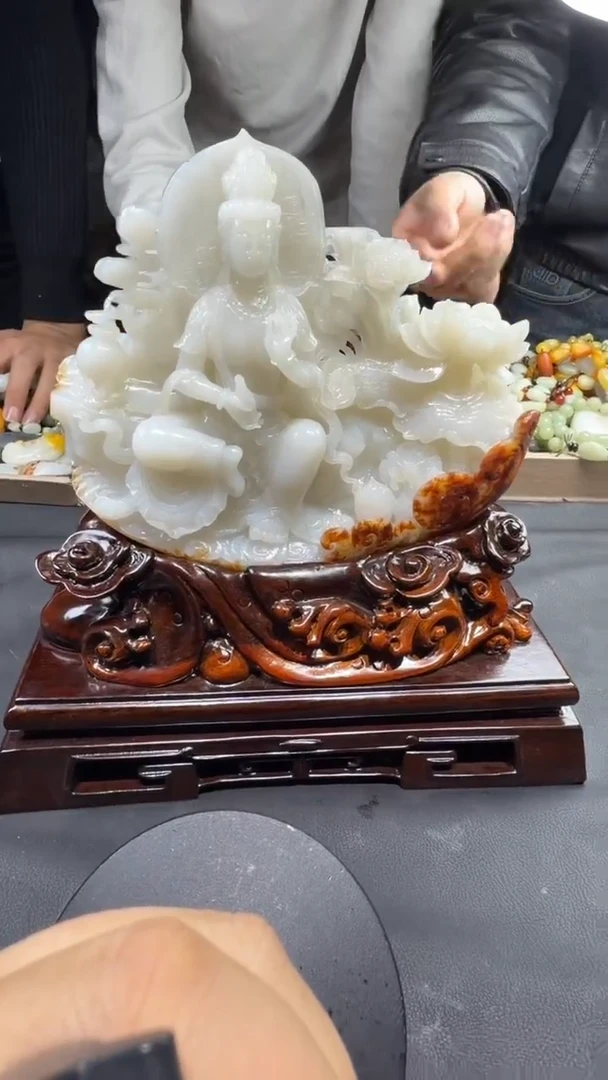 颈饰未镶嵌和田玉肉*龙4