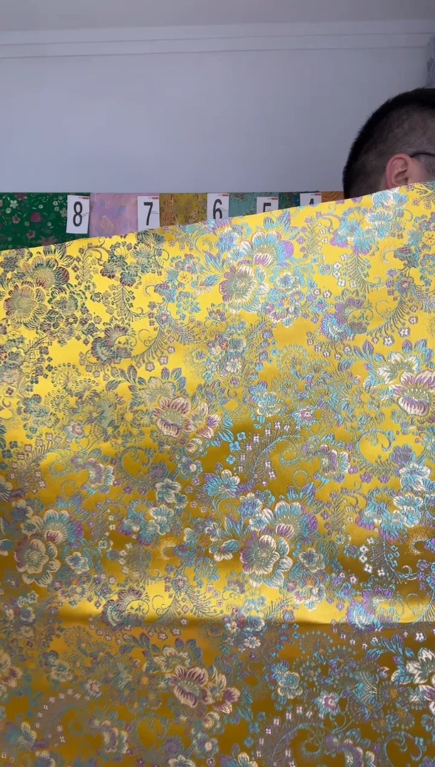 混纺满18元包邮.两单连裁.宽.长110.60