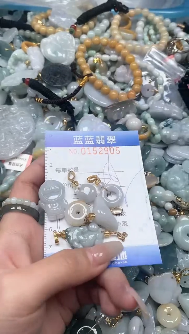 【闪购商品】翡翠颈饰未镶嵌闪购0152905